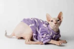 Velurová mikina pro kočky sphynx fialová s mašlemi
